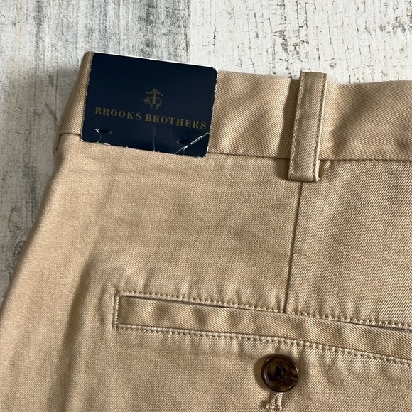 Brooks Brothers Khaki Shorts Size 40 NWT - Picture 3 of 10